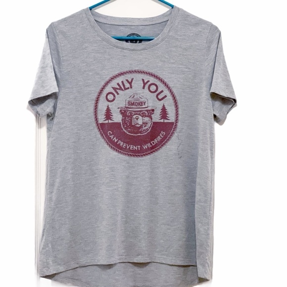 Gray Smokey Bear Graphic Tee - Picture 1 of 3